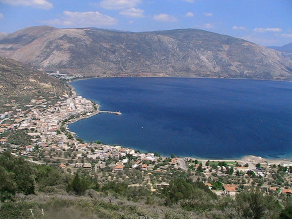 Iridanos Otel Antikyra Dış mekan fotoğraf